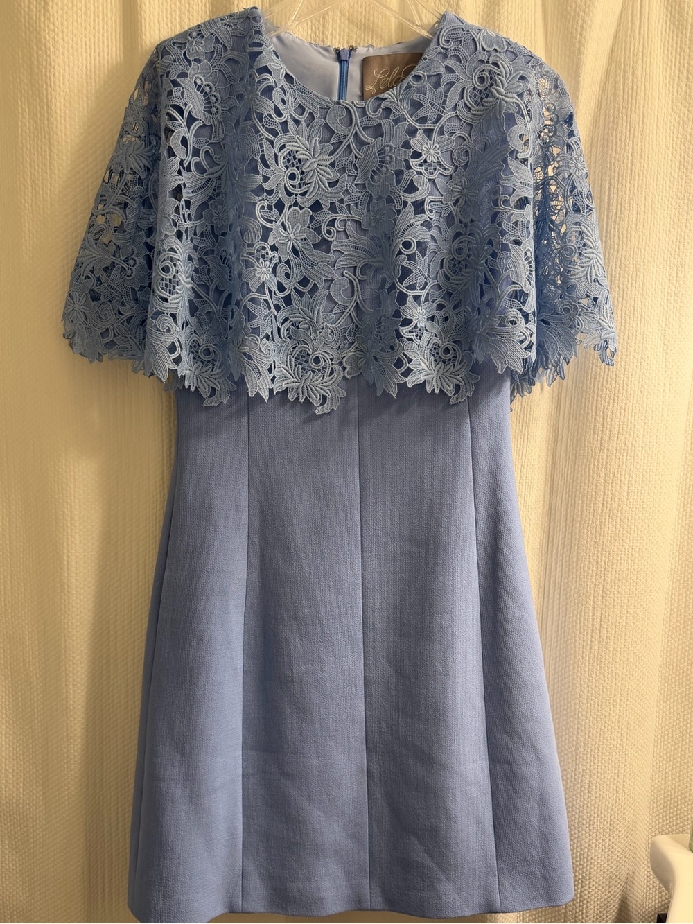 Lela Rose Periwinkle Blue Floral Lace Capelet Dress Sz 2